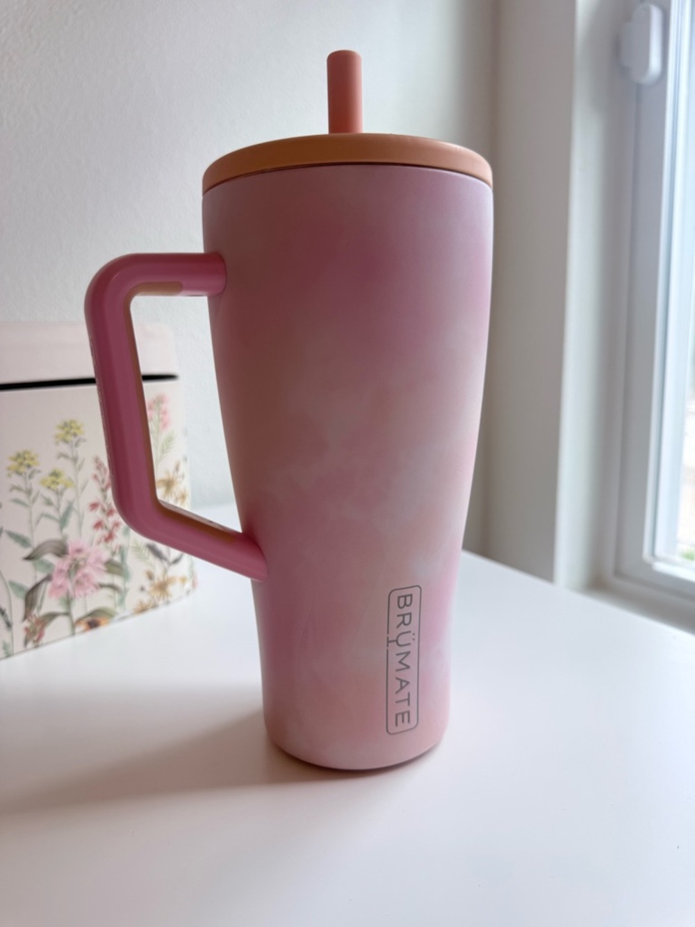 BrüMate x Emily Fauver Era 30oz Dreamsicle Tumbler - Picture 2 of 10